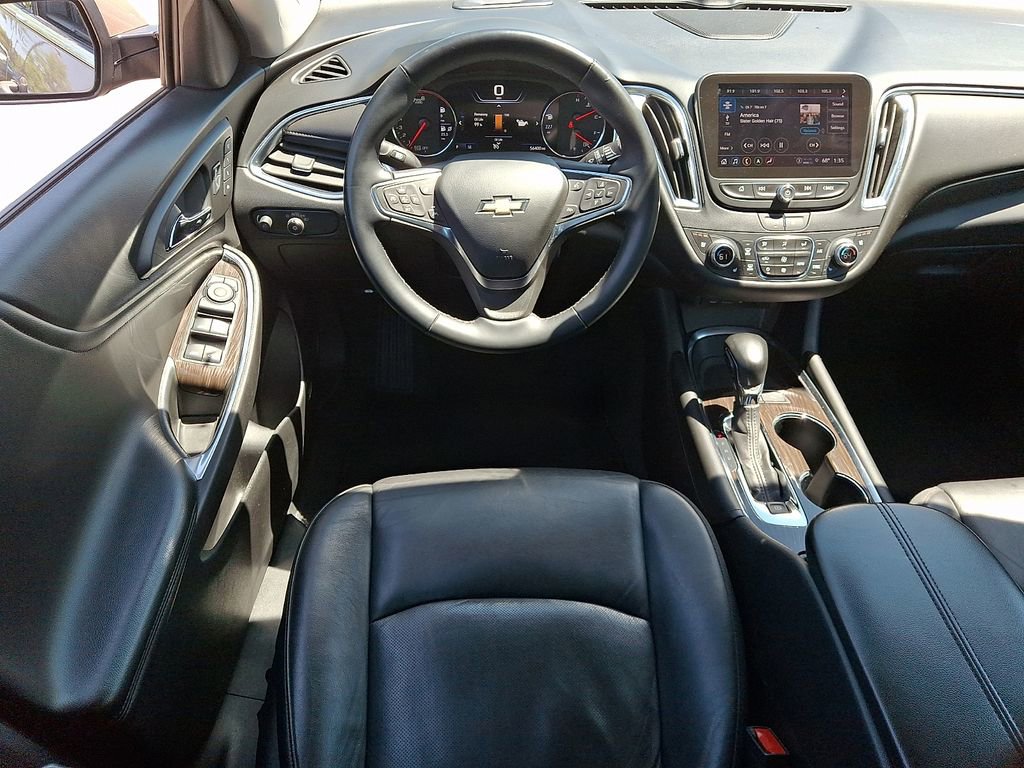 Used 2024 Chevrolet Malibu LT FWD image 11