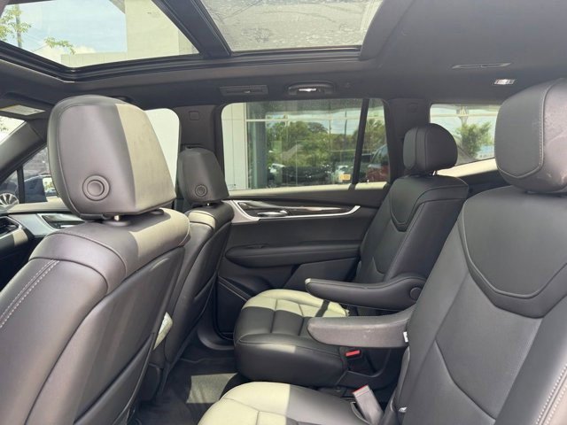 Certified 2025 Cadillac XT6 Sport AWD/4WD image 14