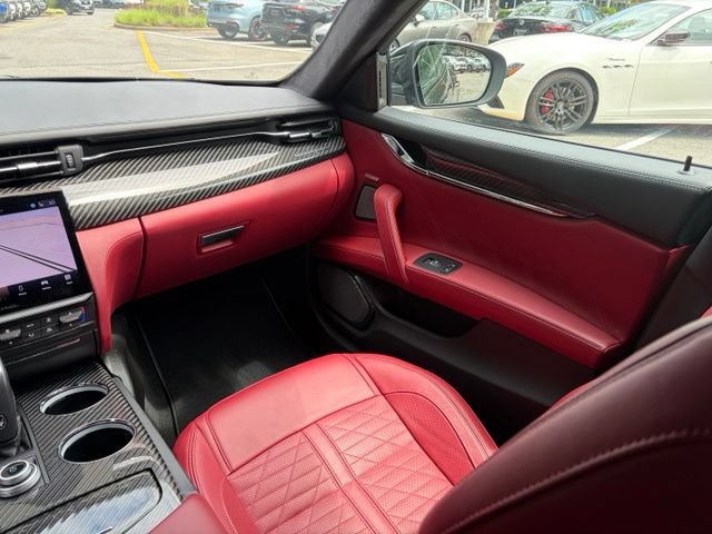 Used 2022 Maserati Quattroporte Trofeo RWD image 42