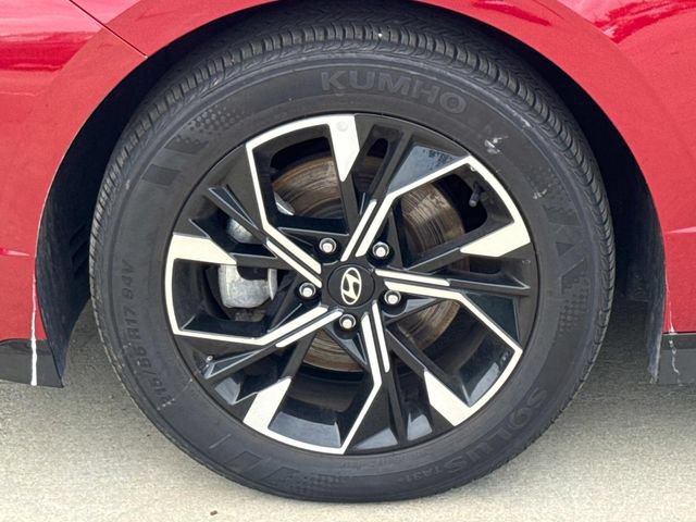 Used 2025 Hyundai Sonata SEL FWD image 5