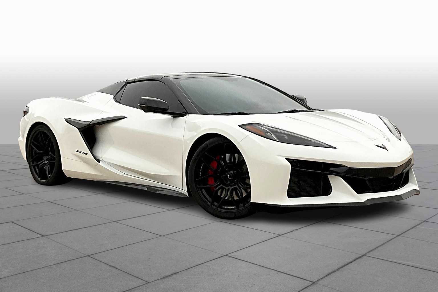 Used 2023 Chevrolet Corvette Z06 w/ Stealth Interior Trim Package image 3
