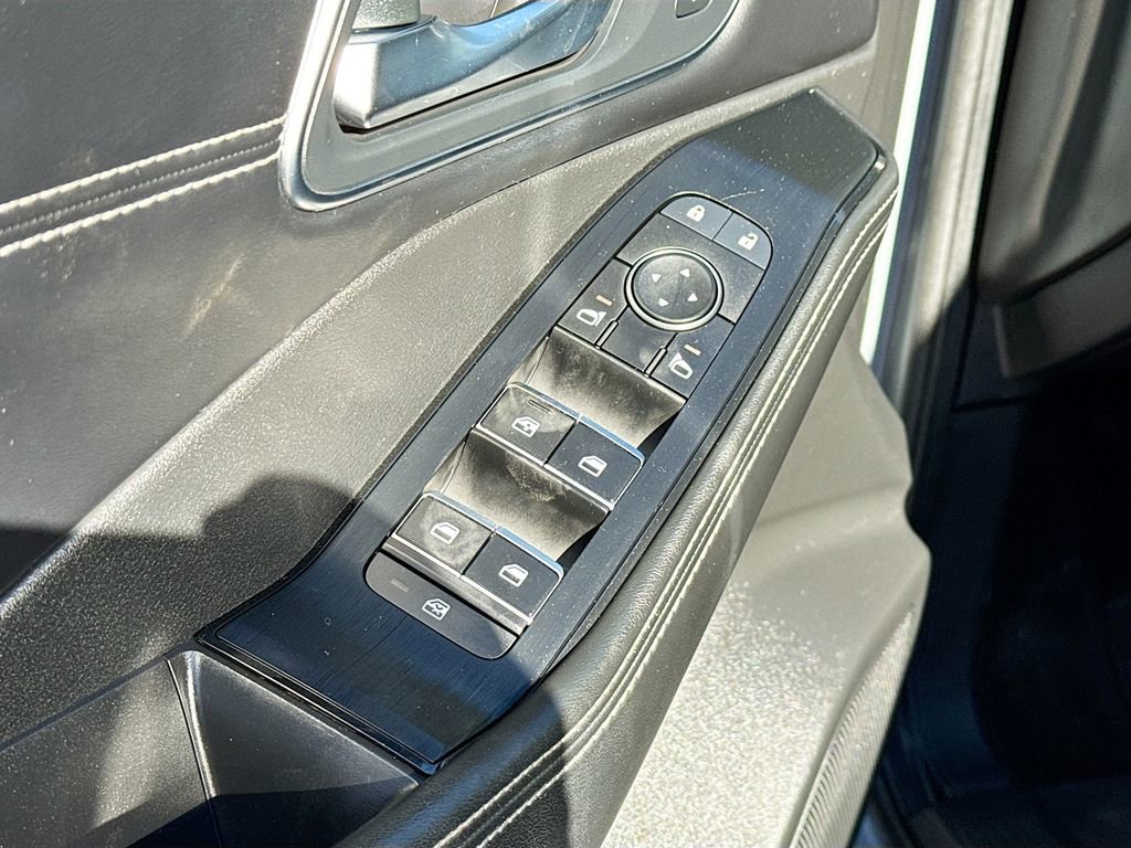 Used 2021 Nissan Rogue SL w/ Premium Package image 18