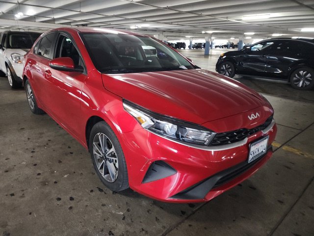 Certified 2024 Kia Forte LXS w/ LXS Technology Package FWD image 2