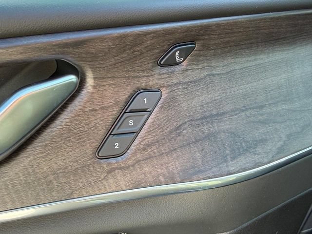 New 2025 Jeep Grand Cherokee L Overland w/ Advanced Protech Group III AWD/4WD image 11