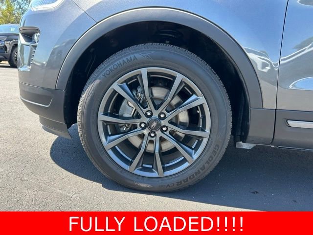 Used 2018 Ford Explorer XLT w/ Equipment Group 202A image 9