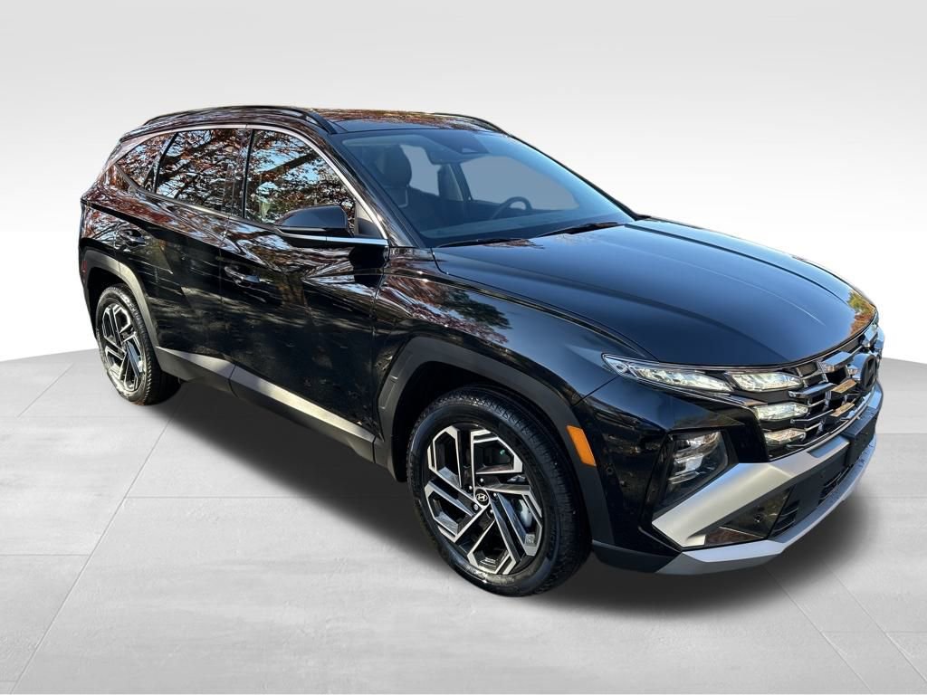 Certified 2025 Hyundai Tucson Limited image 7