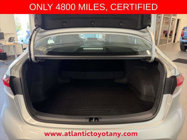 Certified 2025 Toyota Corolla LE FWD image 8