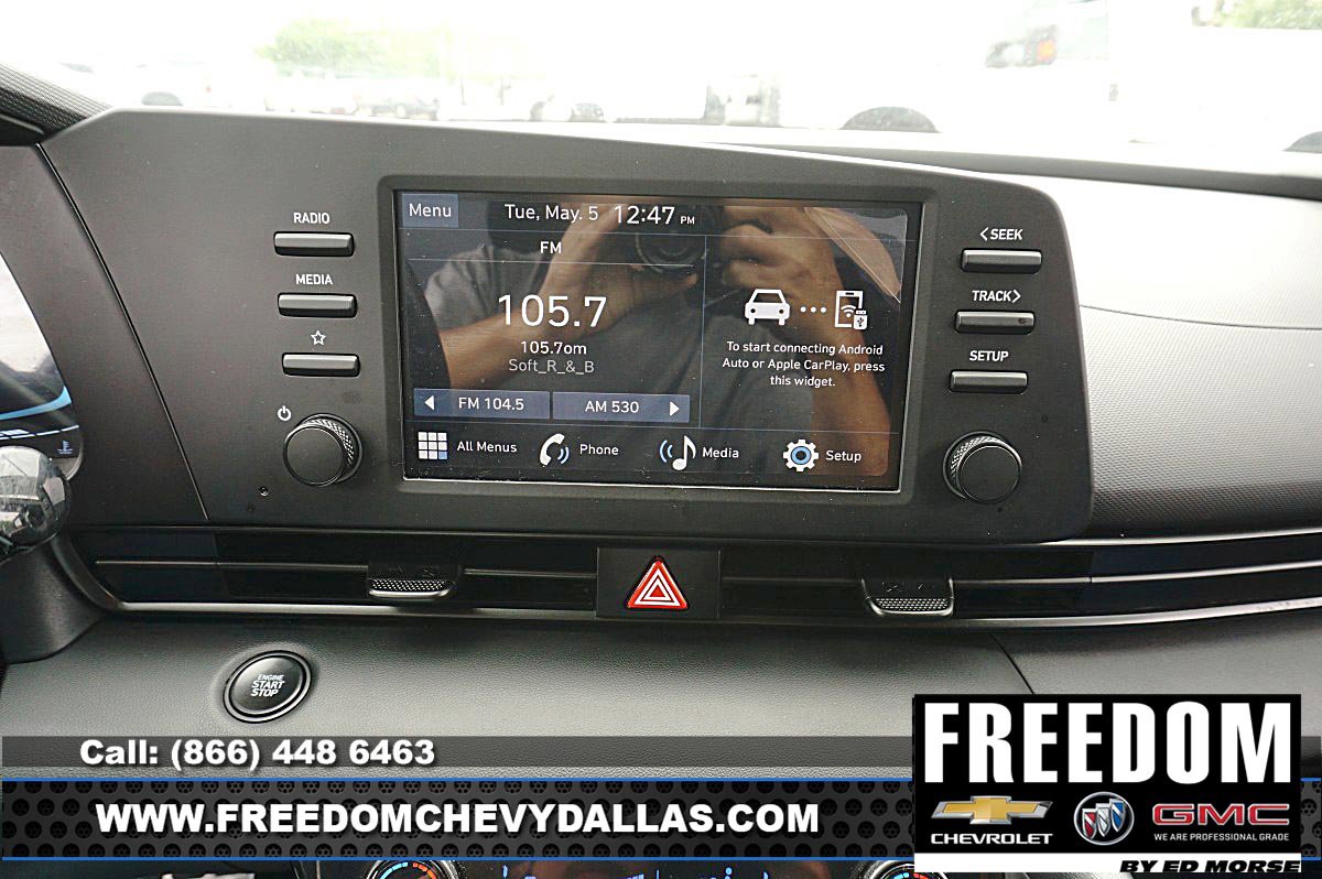 Used 2025 Hyundai Elantra Sport FWD image 5