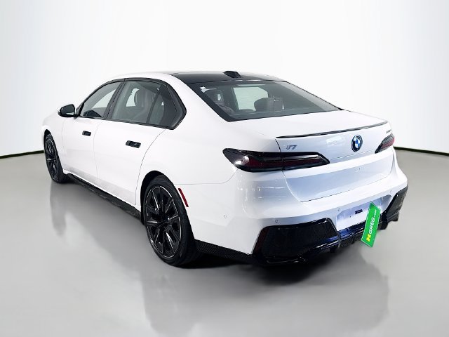 Used 2025 BMW i7 eDrive50 w/ M Sport Package RWD image 7