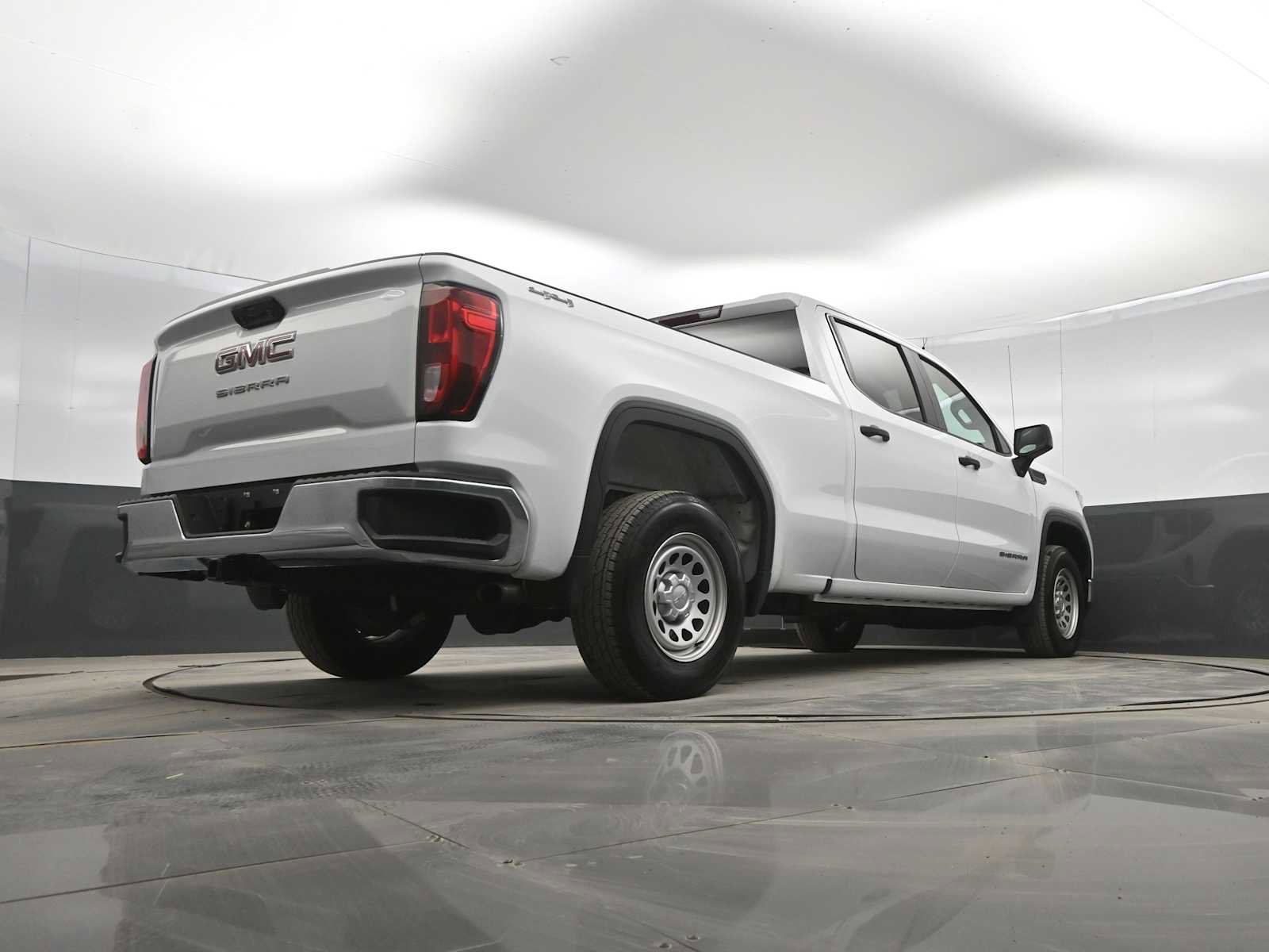 Used 2023 GMC Sierra 1500 Pro w/ Pro Value Package image 34