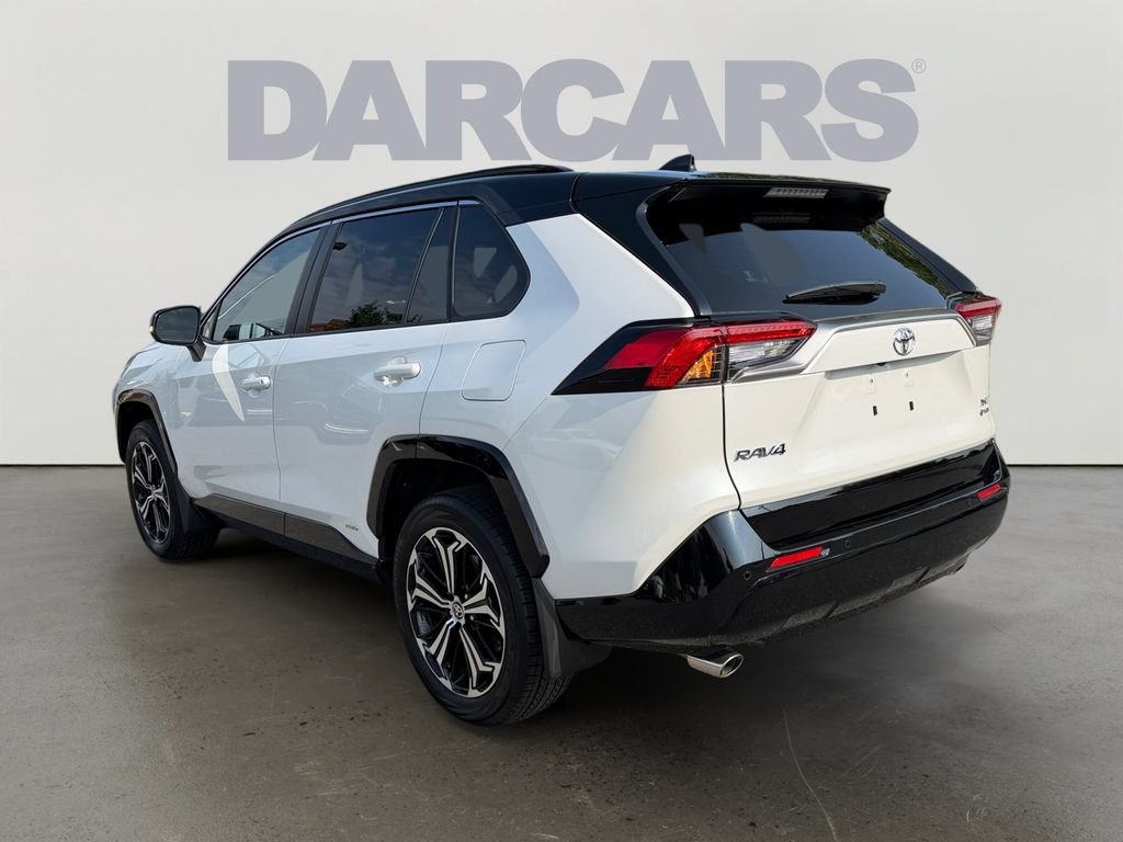 Used 2025 Toyota RAV4 XSE w/ Premium Package AWD/4WD image 4
