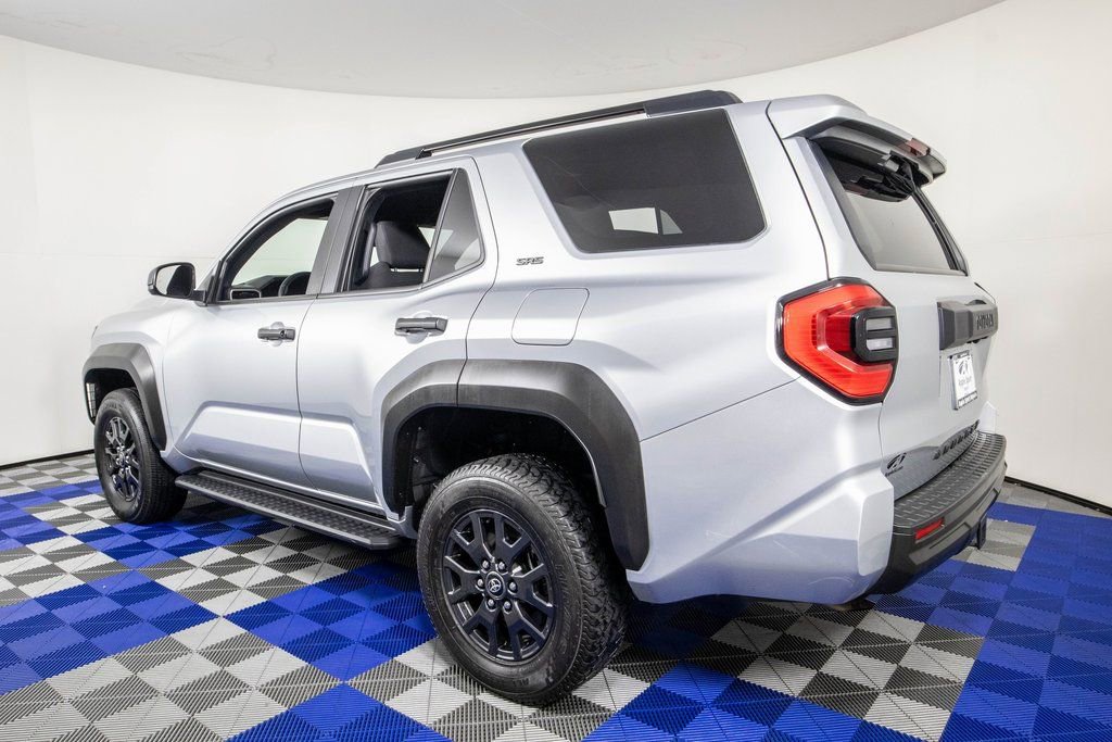 Used 2025 Toyota 4Runner SR5 image 7