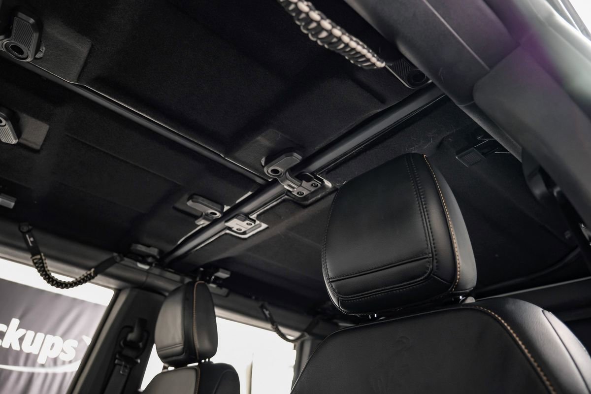 Used 2024 Ford Bronco Badlands image 28