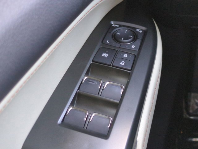 Used 2024 Lexus NX 250 FWD image 22