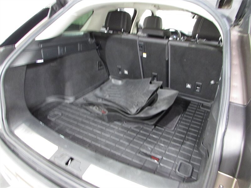 Used 2018 Land Rover Range Rover Velar AWD/4WD image 88
