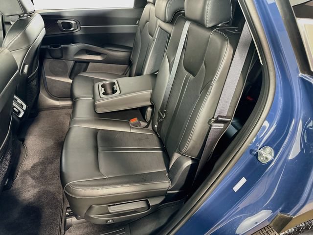 Used 2025 Kia Sorento S w/ Panoramic Sunroof Package AWD/4WD image 15