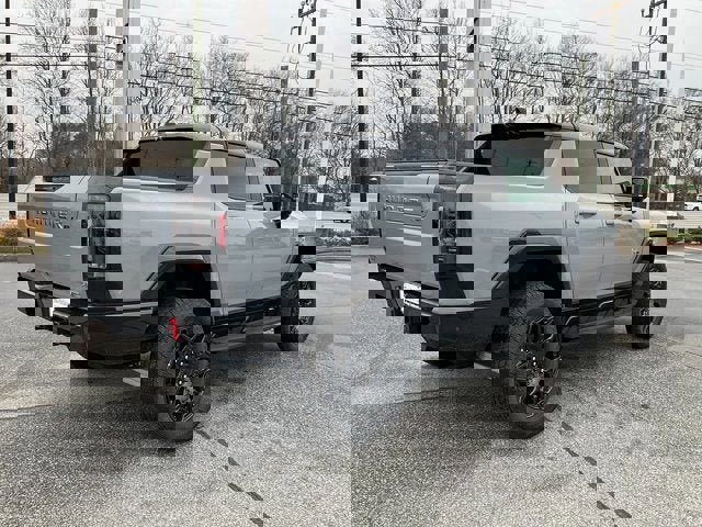 New 2025 GMC Hummer EV 2X image 24