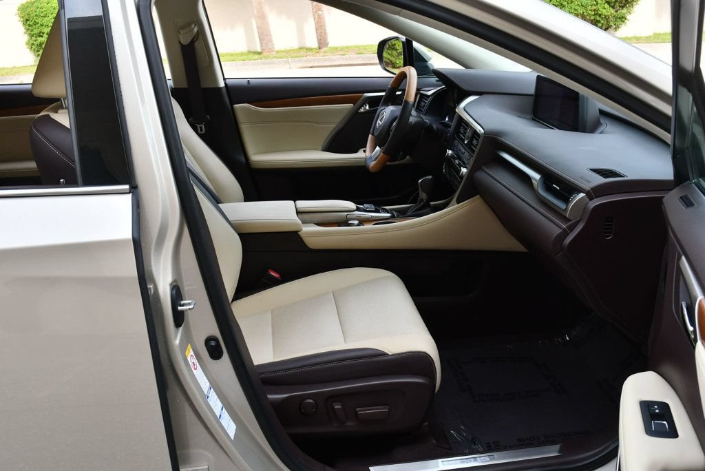 Used 2019 Lexus RX 350 AWD w/ Navigation Package image 48