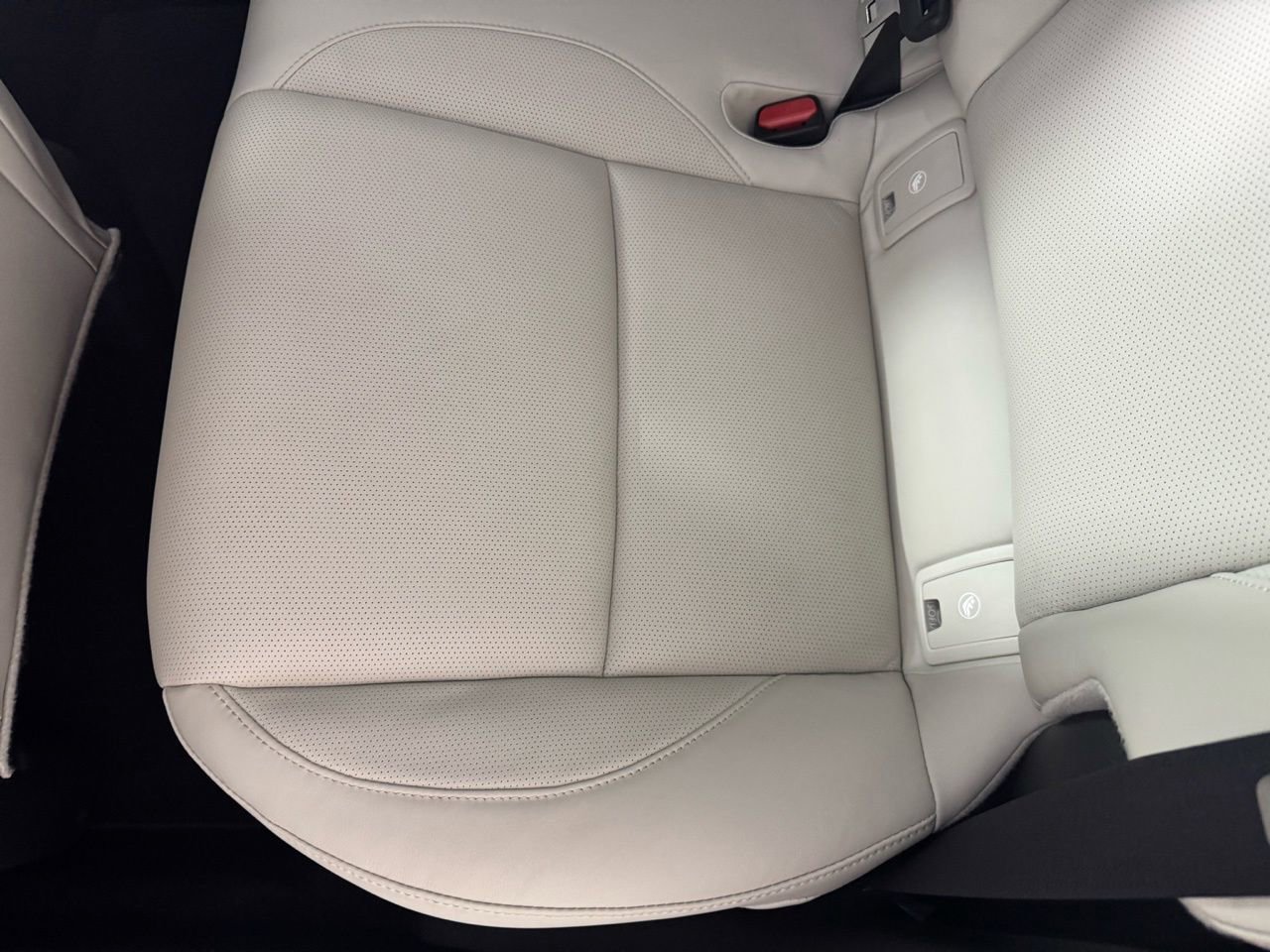 Used 2025 MAZDA CX-30 AWD 2.5 S w/ Premium Package image 25