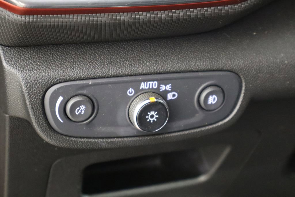 Used 2022 Chevrolet TrailBlazer RS image 22