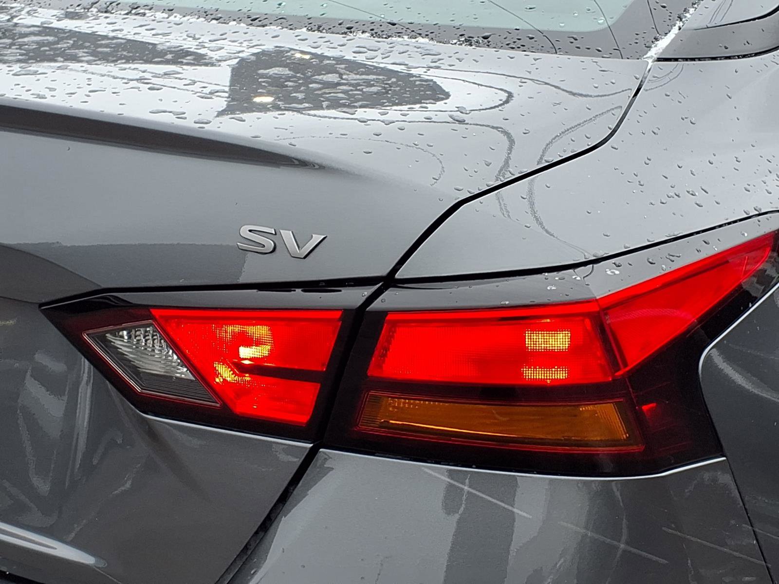 Used 2024 Nissan Altima 2.5 SV image 22