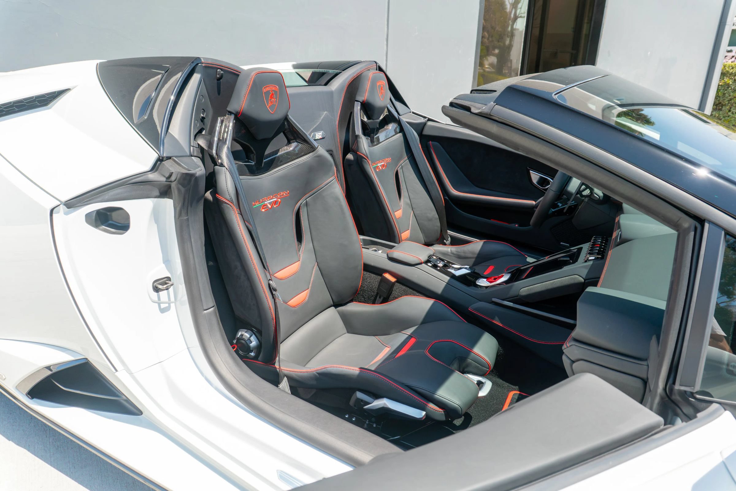 Used 2023 Lamborghini Huracan EVO RWD image 61
