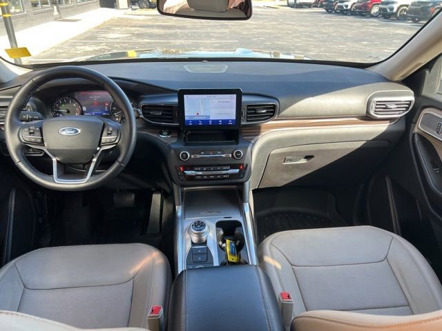Used 2020 Ford Explorer Limited w/ Class III Trailer Tow Package image 22