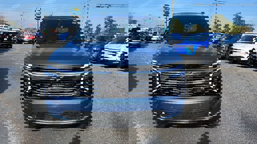 New 2026 Chevrolet Suburban Premier w/ Sun And Tow Package image 2