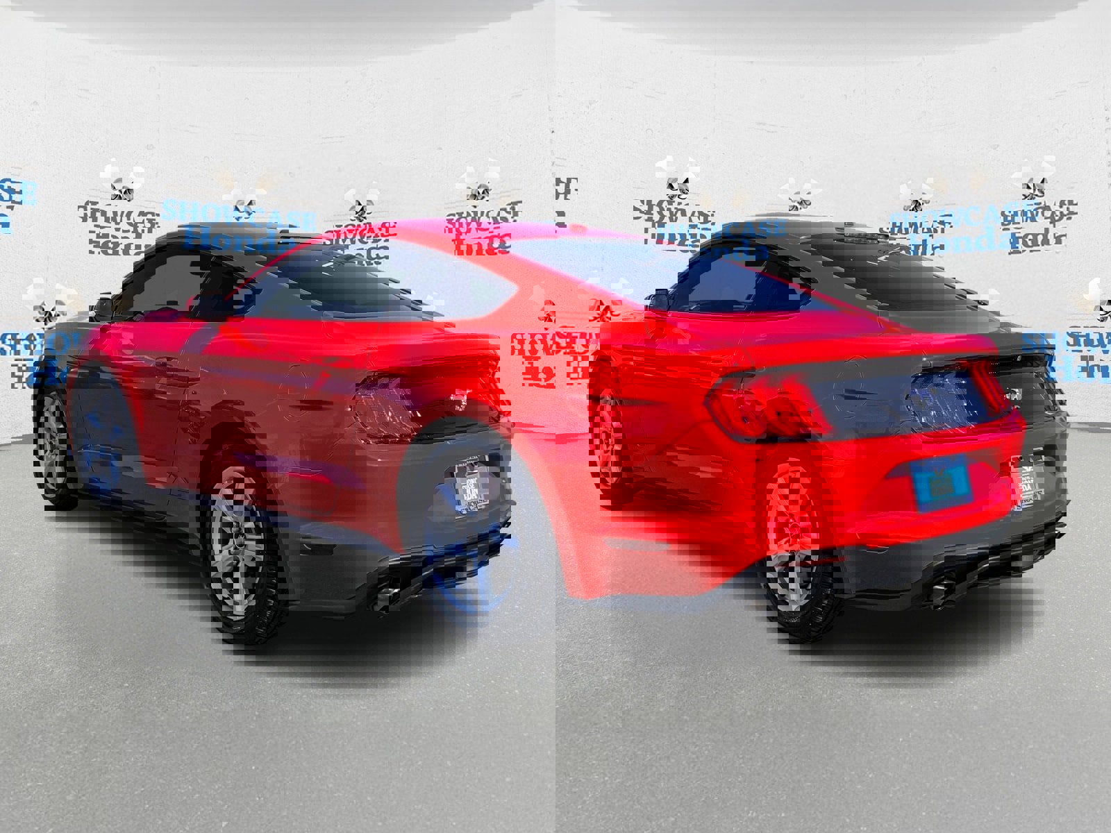 Used 2019 Ford Mustang Coupe image 5