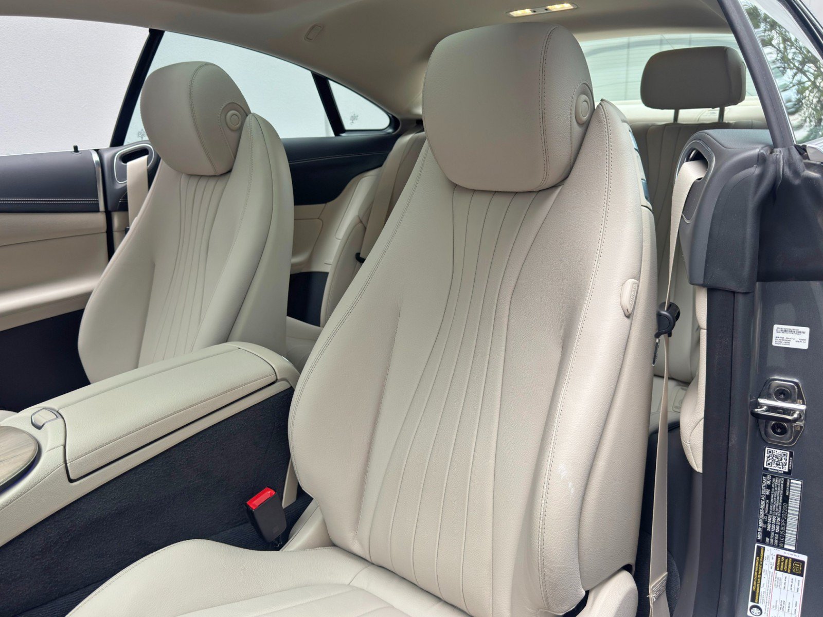 Used 2023 Mercedes-Benz E 450 Coupe image 39