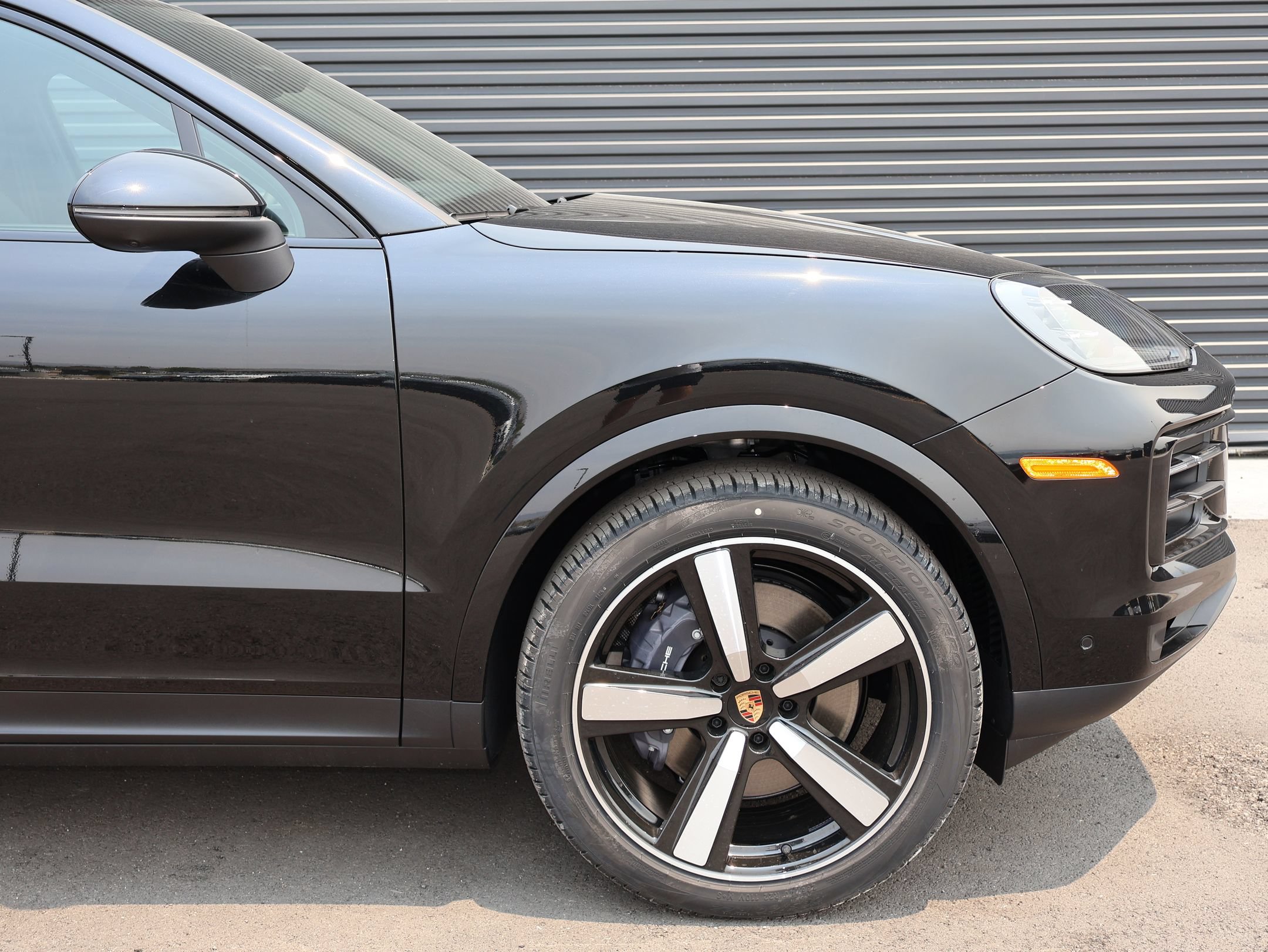 New 2026 Porsche Cayenne Coupe AWD/4WD image 12