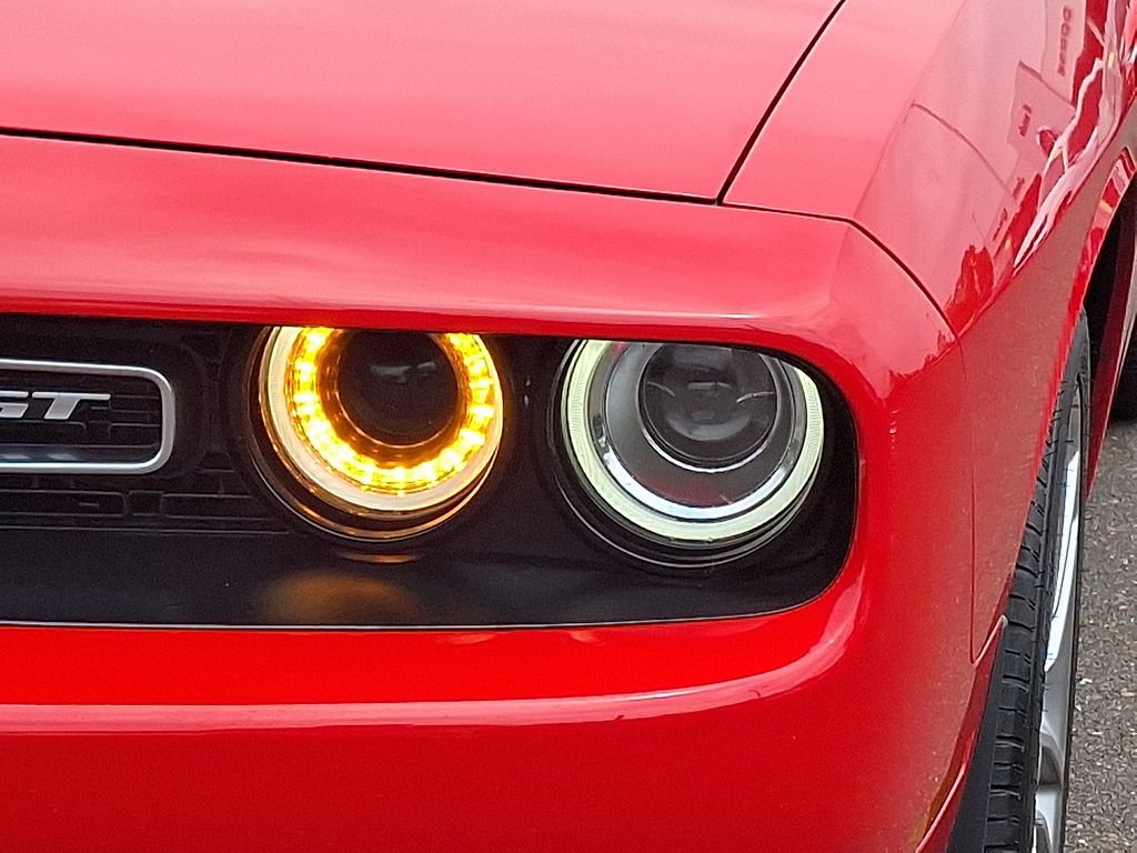 Used 2022 Dodge Challenger GT AWD/4WD image 10