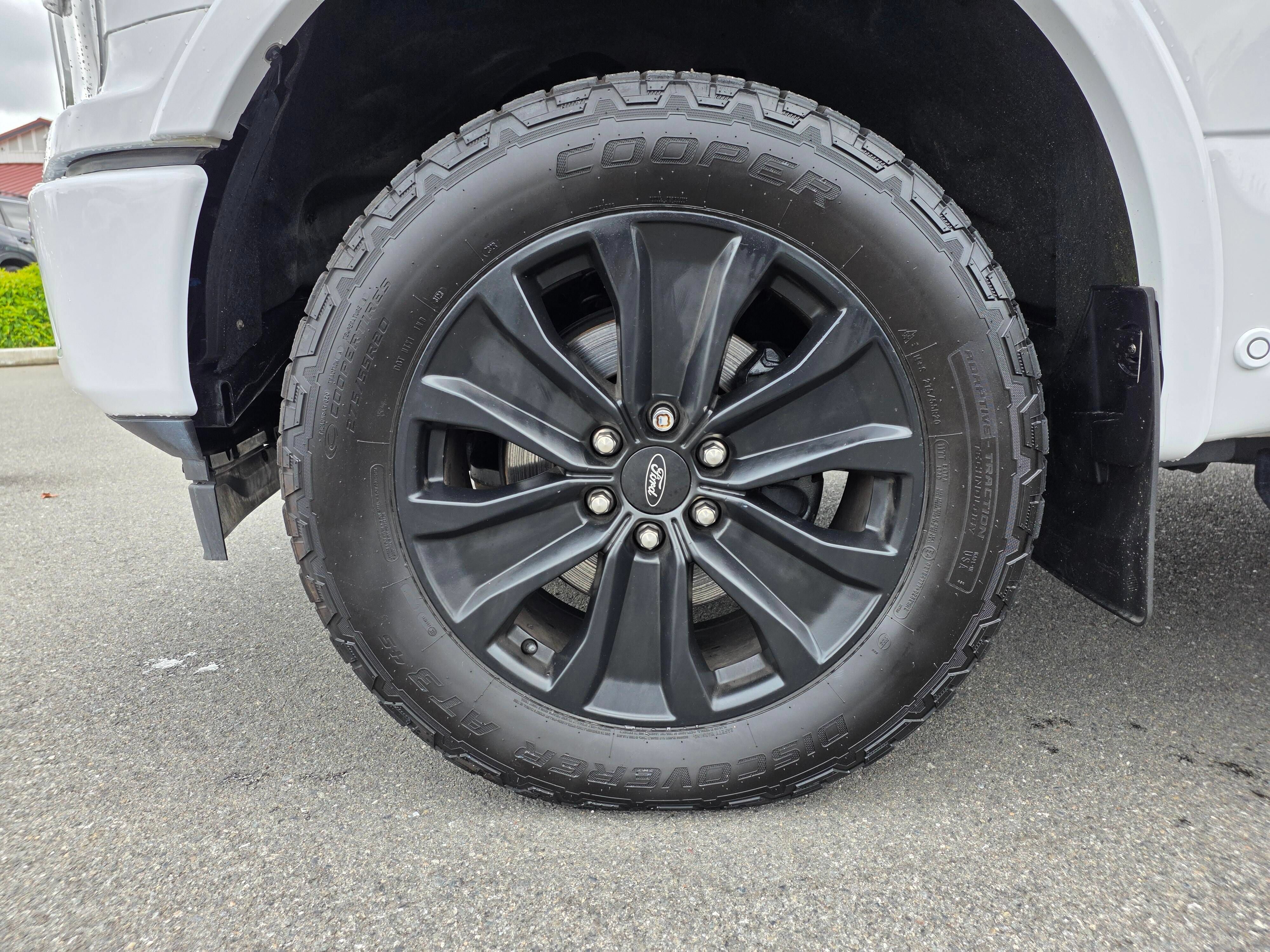 Used 2020 Ford F150 Lariat w/ Equipment Group 502A Luxury AWD/4WD image 9