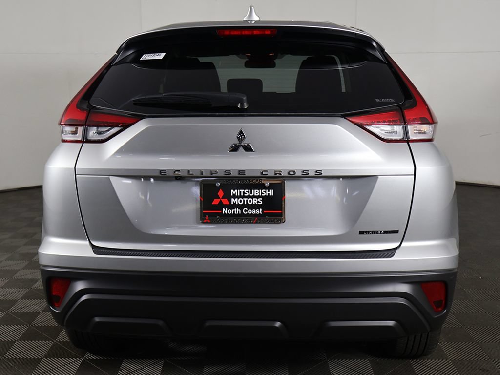 New 2026 Mitsubishi Eclipse Cross LE AWD/4WD image 9