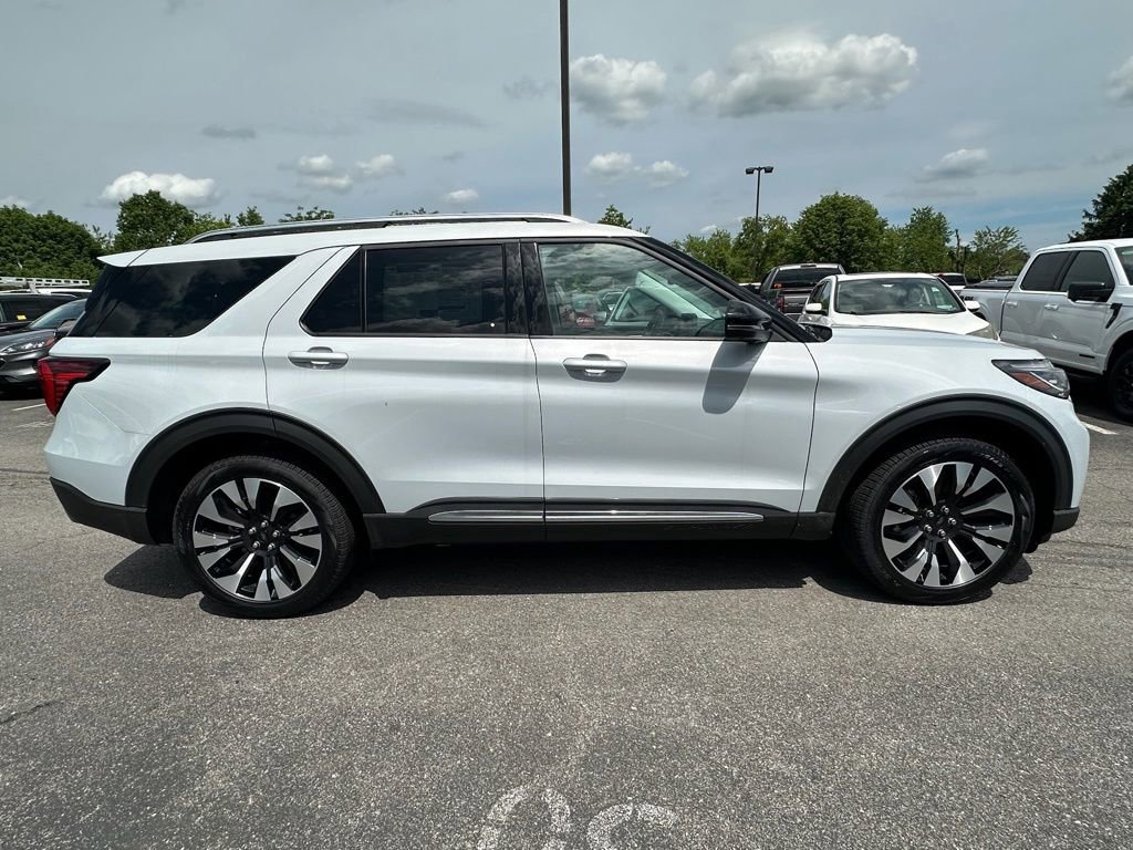 New 2026 Ford Explorer Platinum w/ LUX Leather Package AWD/4WD image 4