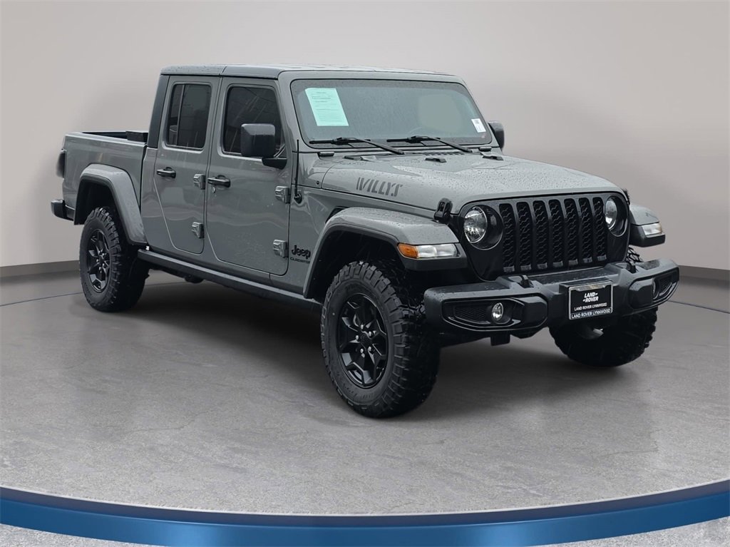 Used 2022 Jeep Gladiator Willys image 4