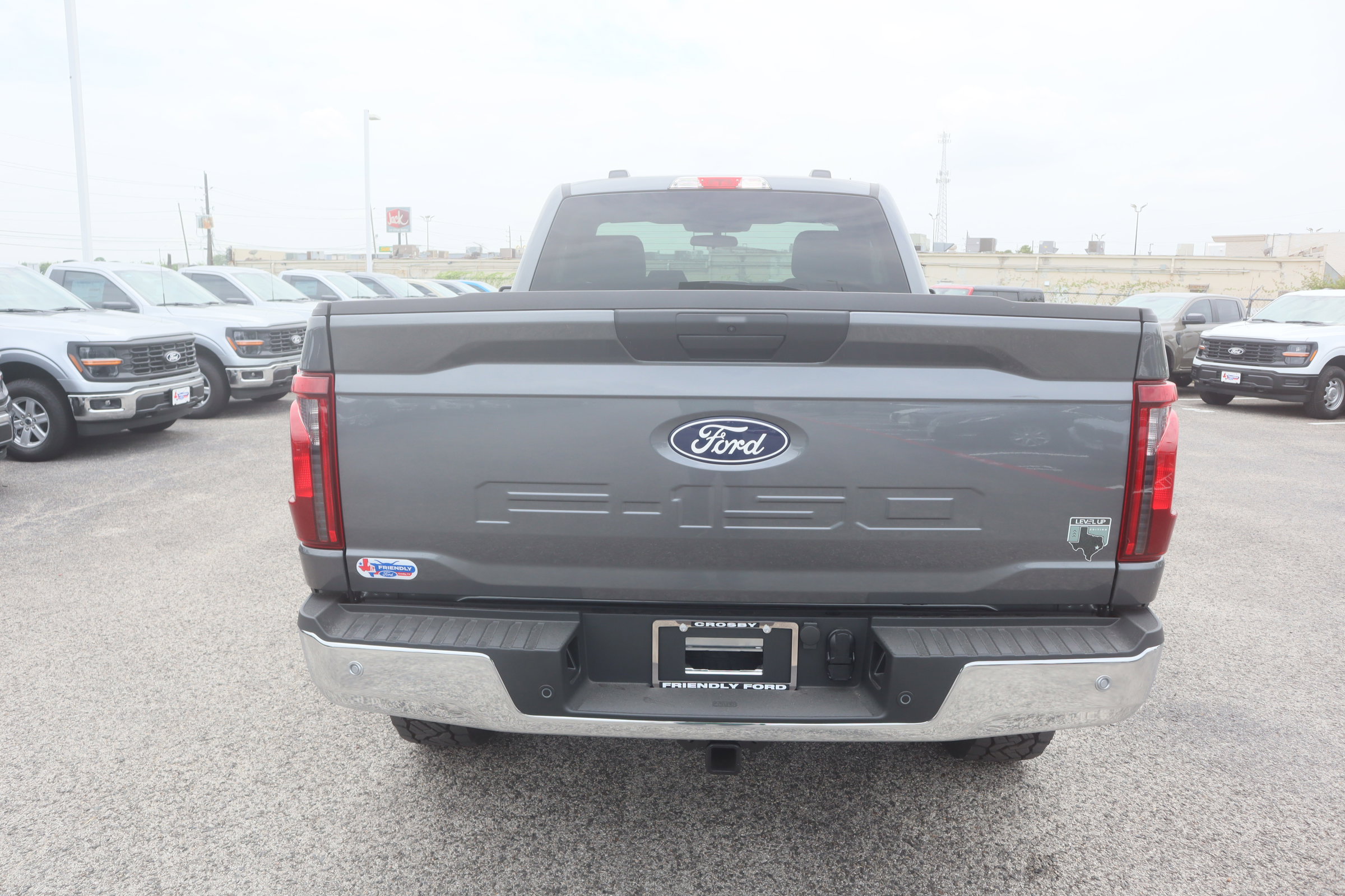 New 2025 Ford F150 XL w/ Equipment Group 103A High image 43