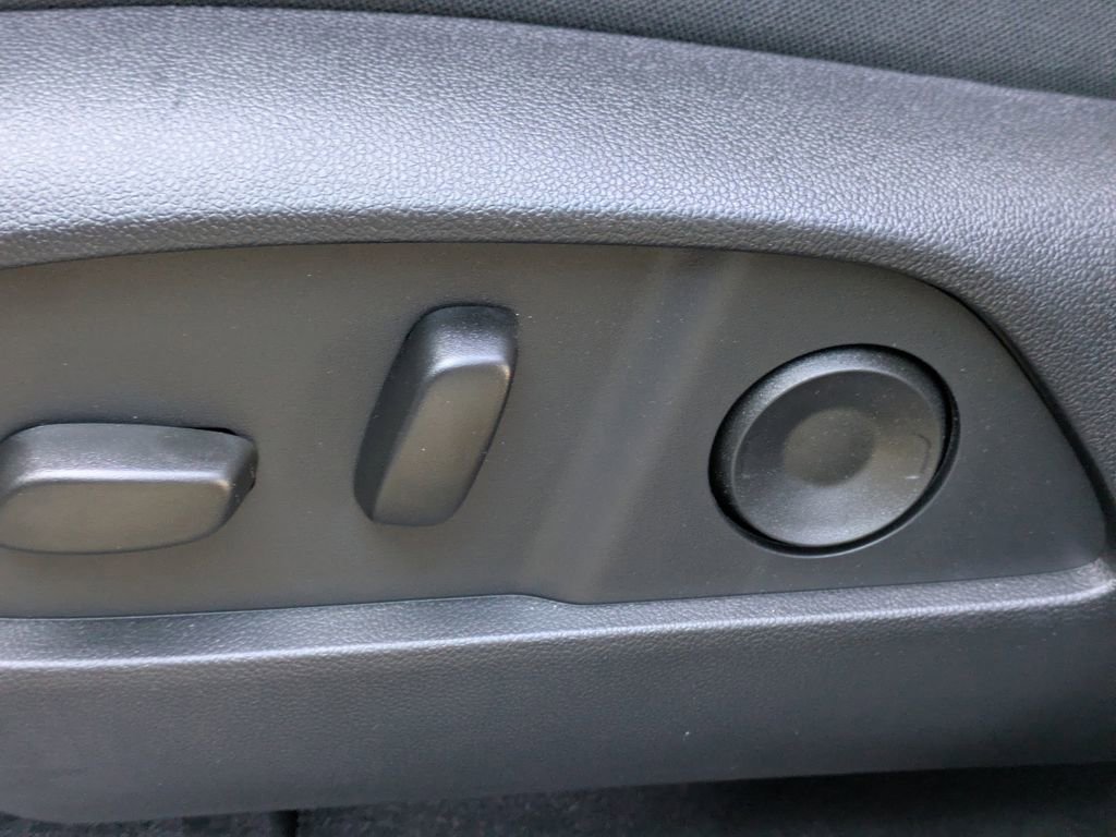 New 2026 Chevrolet Equinox ACTIV w/ Convenience Package III image 21