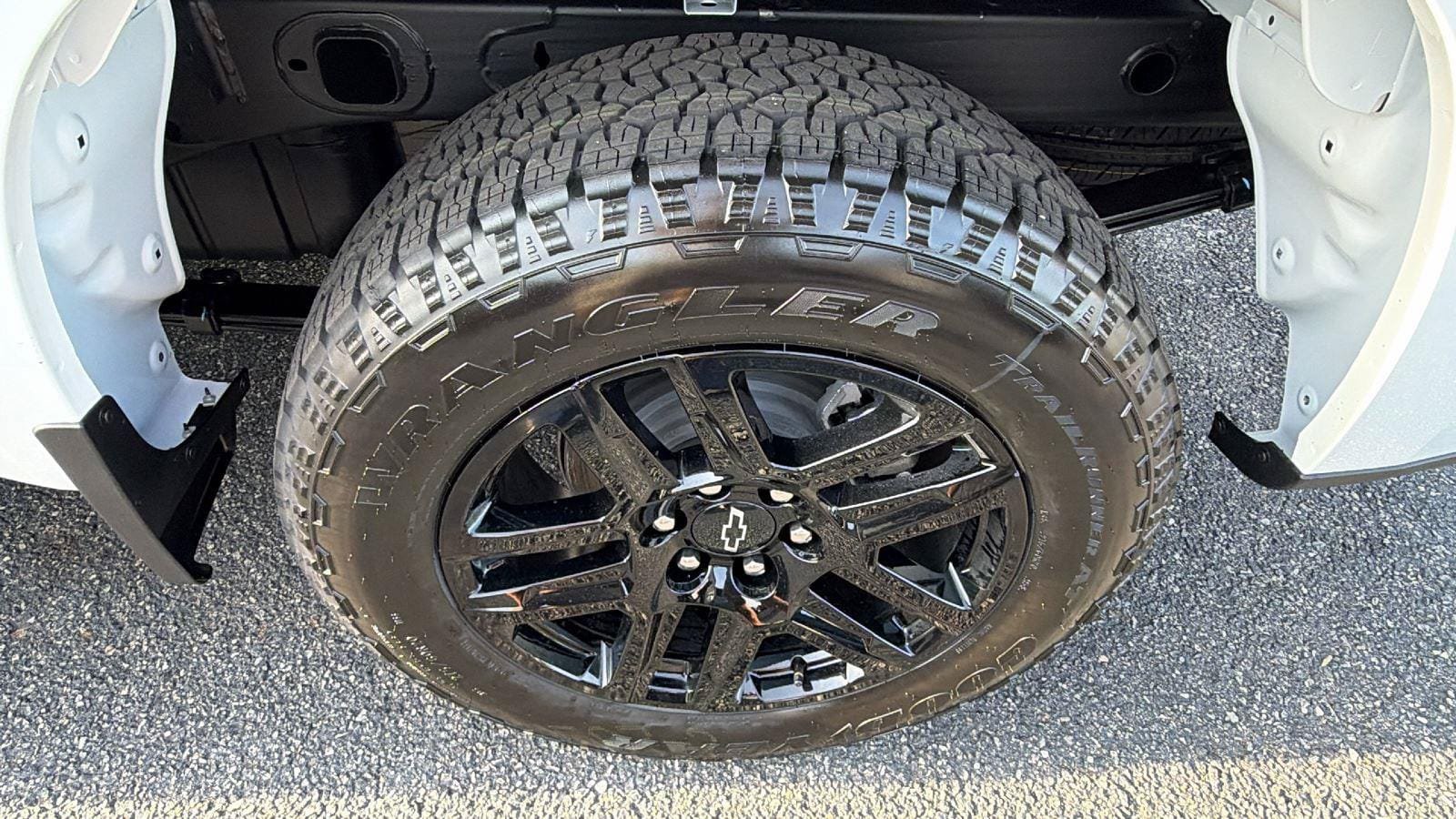 New 2026 Chevrolet Silverado 1500 RST w/ RST Select Package RWD image 12