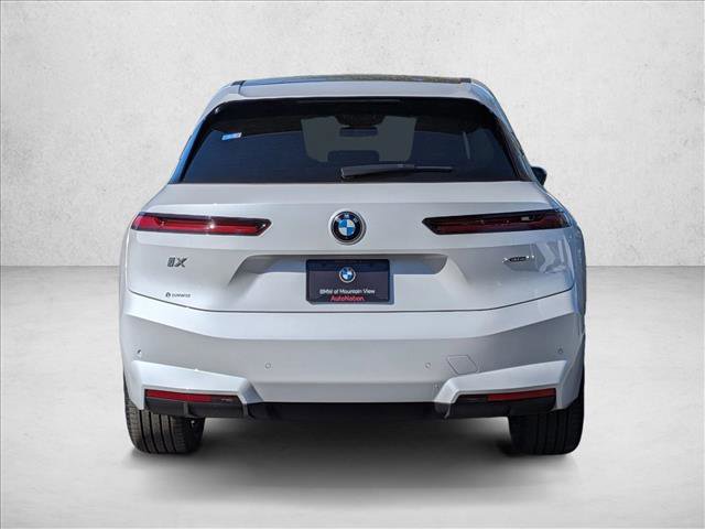 New 2026 BMW iX xDrive60 image 7