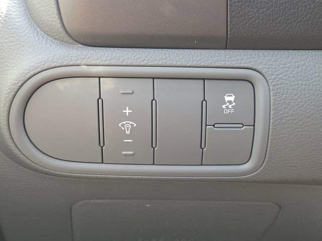 Used 2018 Kia Forte LX FWD image 7