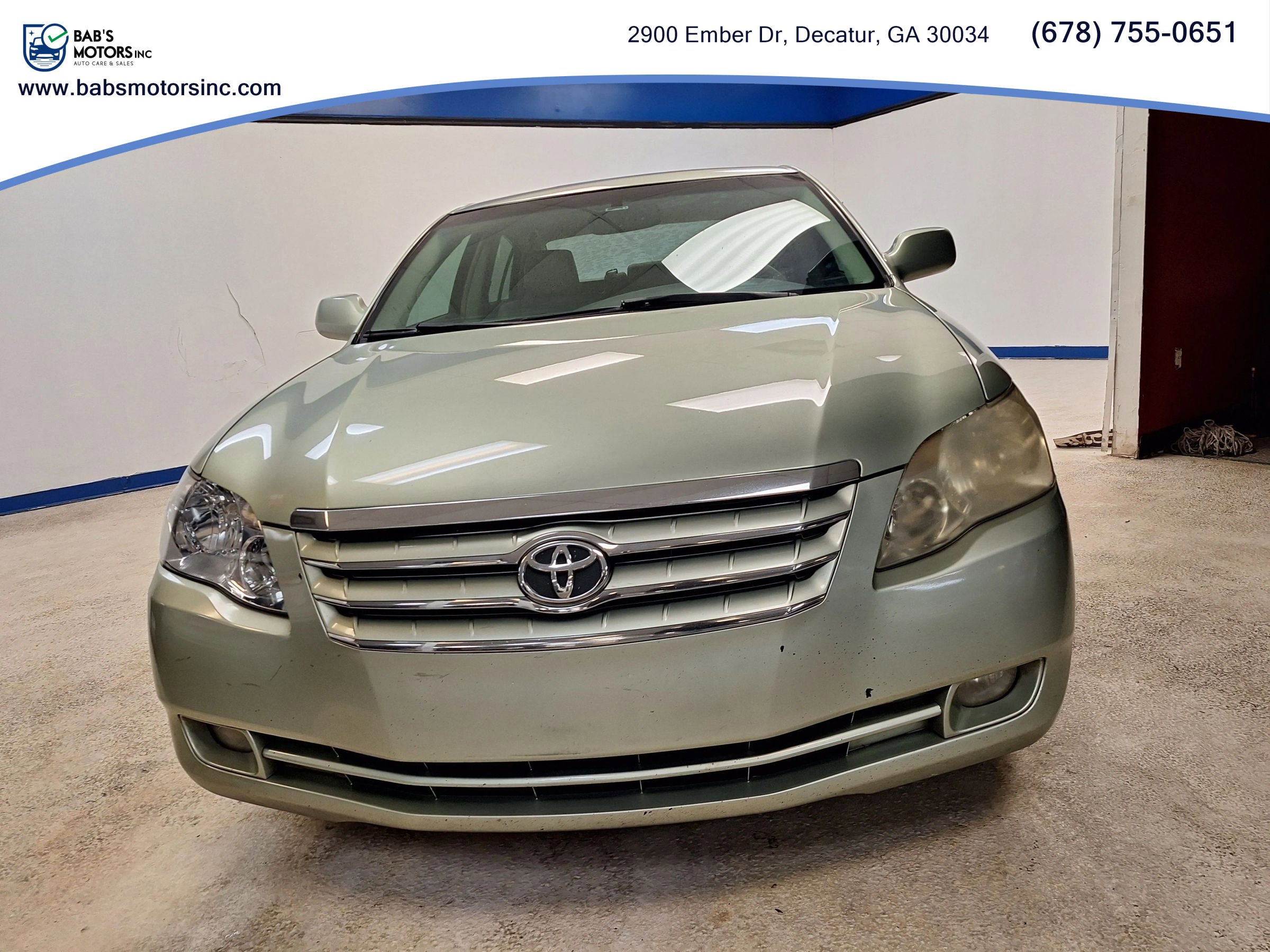 Used 2006 Toyota Avalon XL FWD image 2