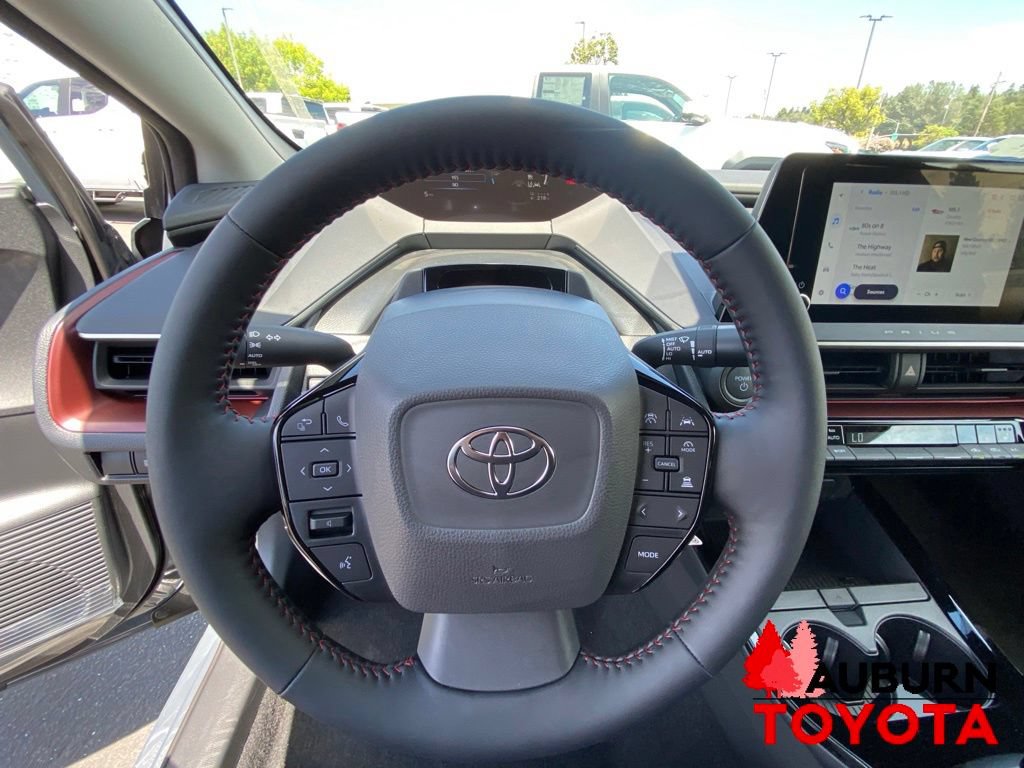 New 2026 Toyota Prius Plug-In Hybrid FWD image 30