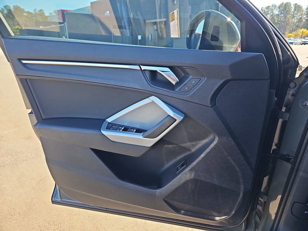 Used 2021 Audi Q3 2.0T Premium w/ Convenience Package image 31