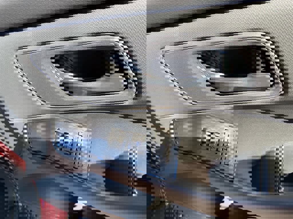 New 2026 Nissan Rogue S image 26