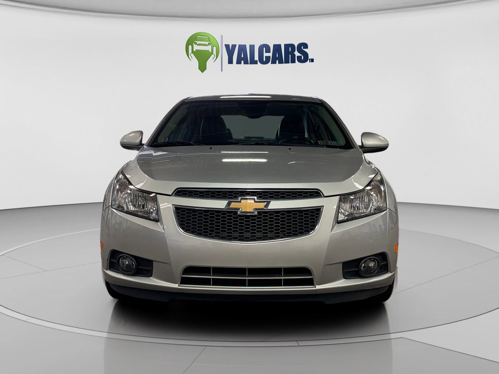 Used 2013 Chevrolet Cruze LTZ w/ Enhanced Safety Package FWD image 8