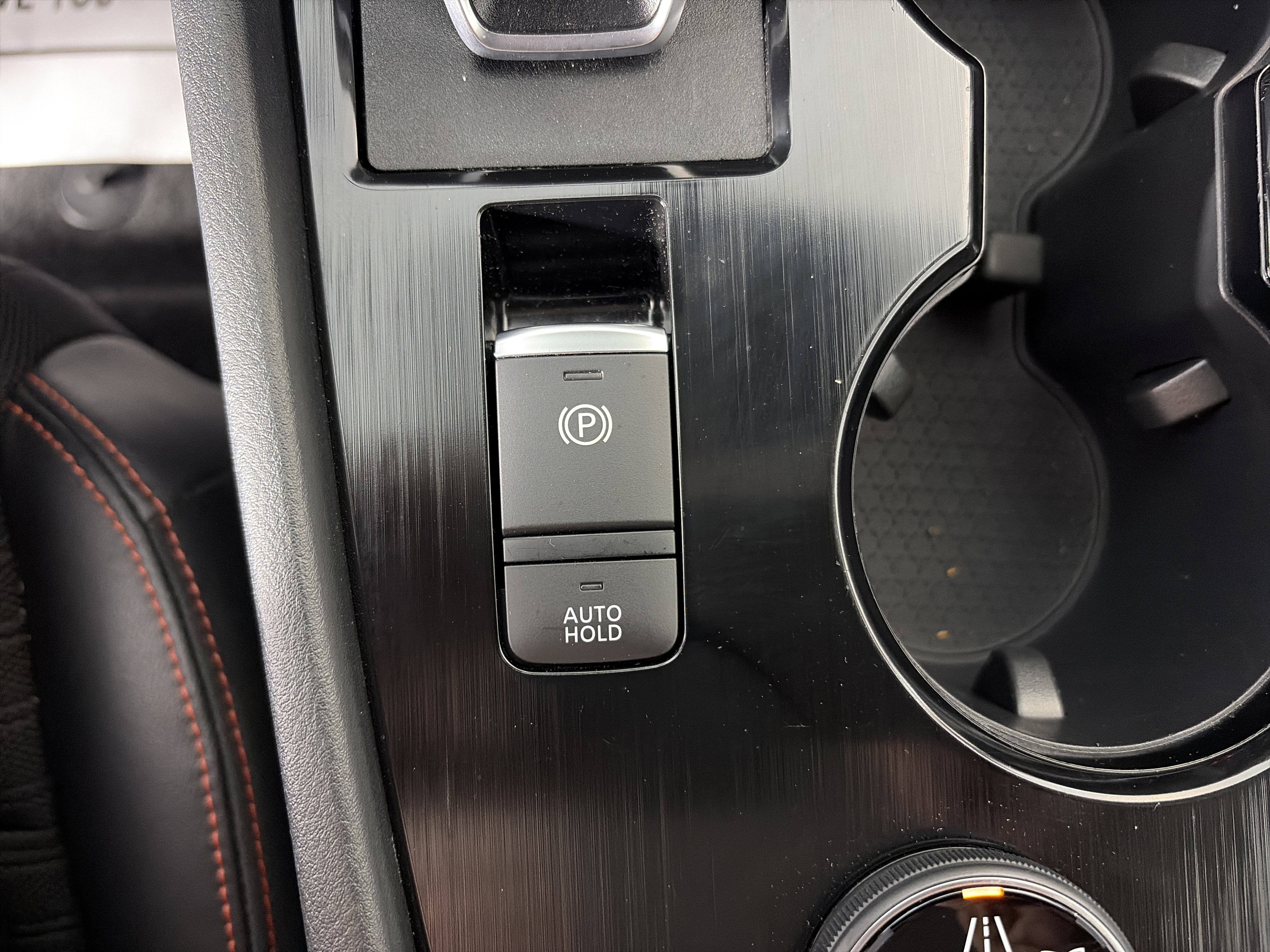 Used 2025 Nissan Rogue SV image 27