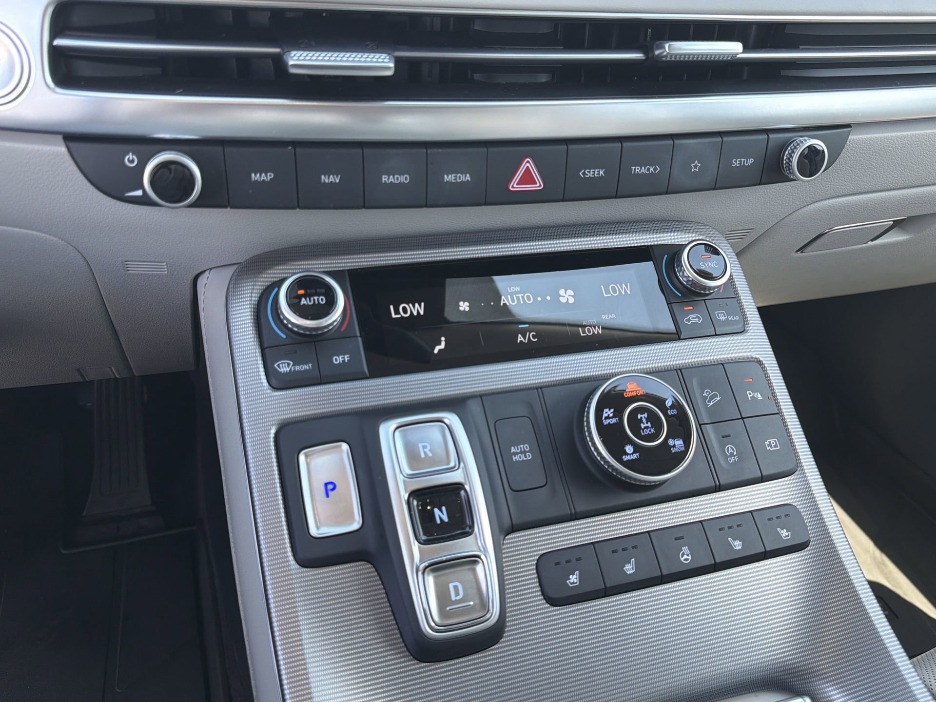Used 2023 Hyundai Palisade Calligraphy AWD/4WD image 10