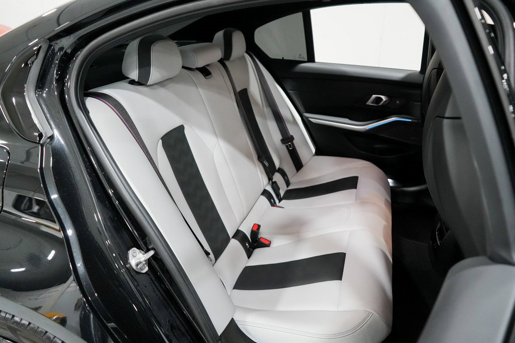Used 2024 BMW M3 Competition w/ Executive Package image 21