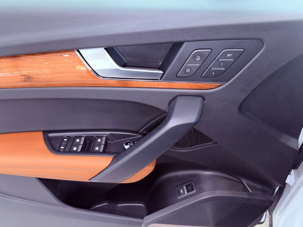 Used 2021 Audi Q5 2.0T Premium Plus w/ Premium Plus Package image 20